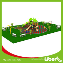 Divertido piso de goma estera Straw House Playground utilizado en el Parque con Swing y al aire libre Fitness